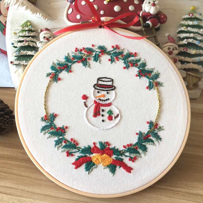 Merry Christmas Embroidery Kit