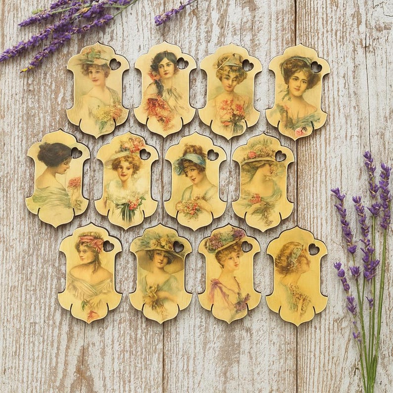 Retro Wooden Floss Bobbins